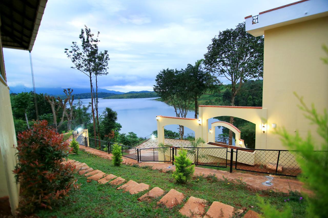 Vista Del Lago Ambalavayal Eksteriør bilde
