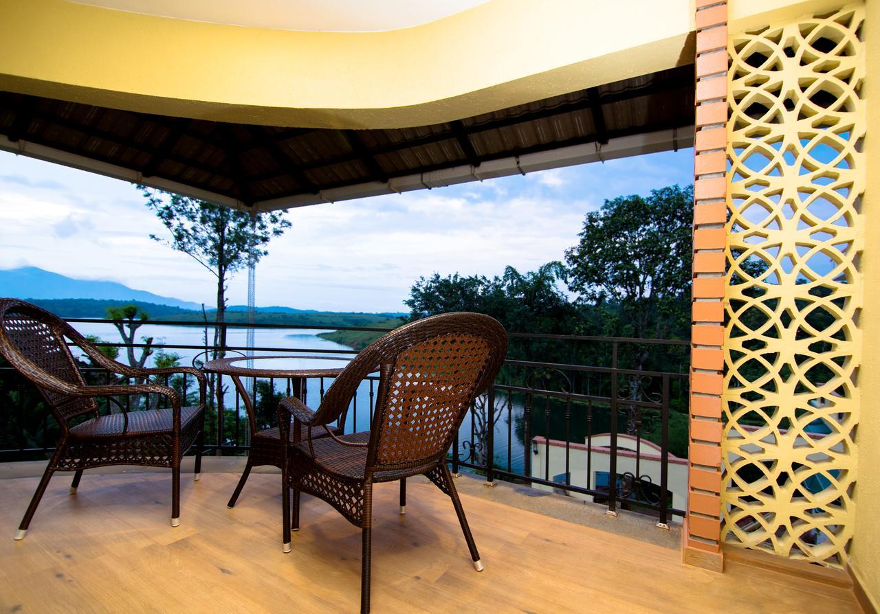 Vista Del Lago Ambalavayal Eksteriør bilde